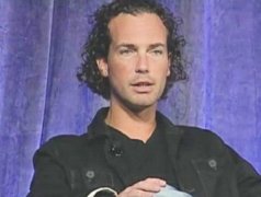Twitter每日消息量达2.3亿条 近半数来自移动设备